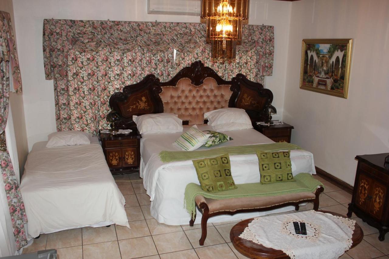 Tzaneen Guest House מראה חיצוני תמונה