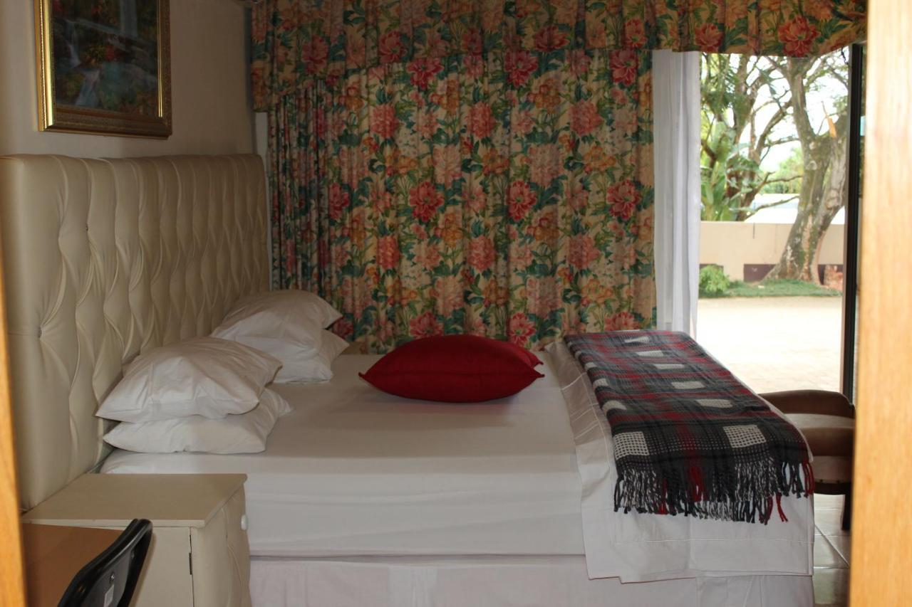 Tzaneen Guest House מראה חיצוני תמונה